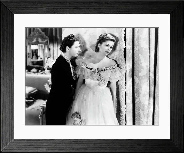 Framed Print : REBECCA, Judith Anderson, Joan Fontaine, 1940 Framed Print : REBECCA, Judith Anderson, Joan Fontaine, 1940