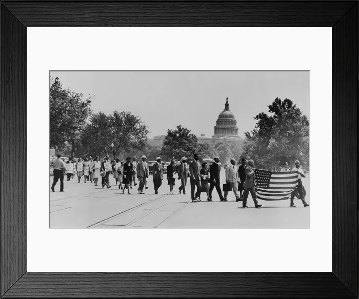 Framed Print : African-Americans, protest the lynching of four African-Americans in Georgia in Washington, D.C. Among them are several World War 2 veterans Framed Print : African-Americans, protest the lynching of four African-Americans in Georgia in Washington, D.C. Among them are several World War 2 veterans