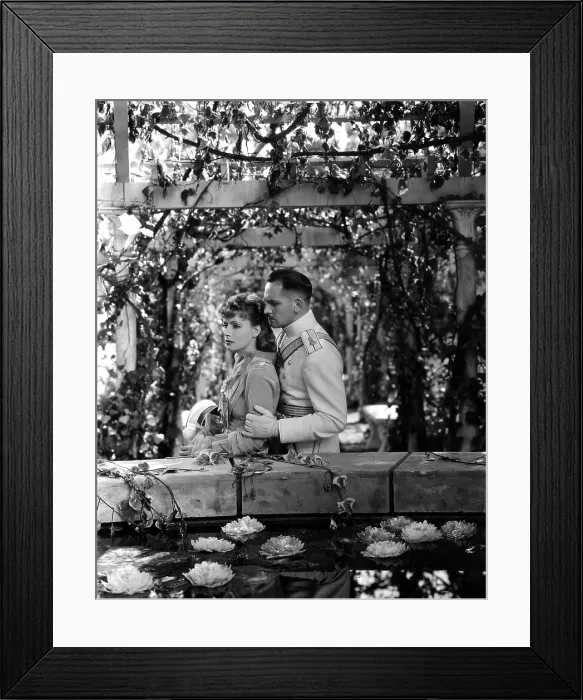 Framed Print : ANNA KARENINA, Greta Garbo, Fredric March, 1935