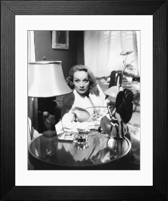 Framed Print : ANGEL, Marlene Dietrich, 1937 Framed Print : ANGEL, Marlene Dietrich, 1937