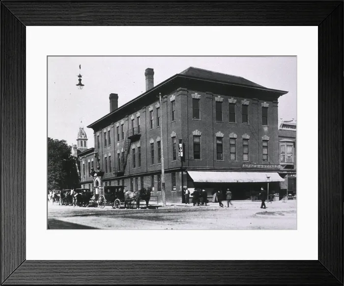 Framed Print : Building housing the medical office shared by Mayo brothers and their father in Rochester, Minnesota from 1901-1914. Mayo Clinic evolved from their frontier practice Framed Print : Building housing the medical office shared by Mayo brothers and their father in Rochester, Minnesota from 1901-1914. Mayo Clinic evolved from their frontier practice