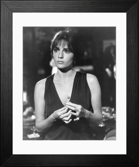 Framed Print : THE THIEF WHO CAME TO DINNER, Jacqueline Bisset, 1973