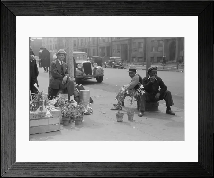 Framed Print : African American lily vendors on Easter Sunday, Chicago, Illinois. April 1941. - (BSLOC_2015_1_200)