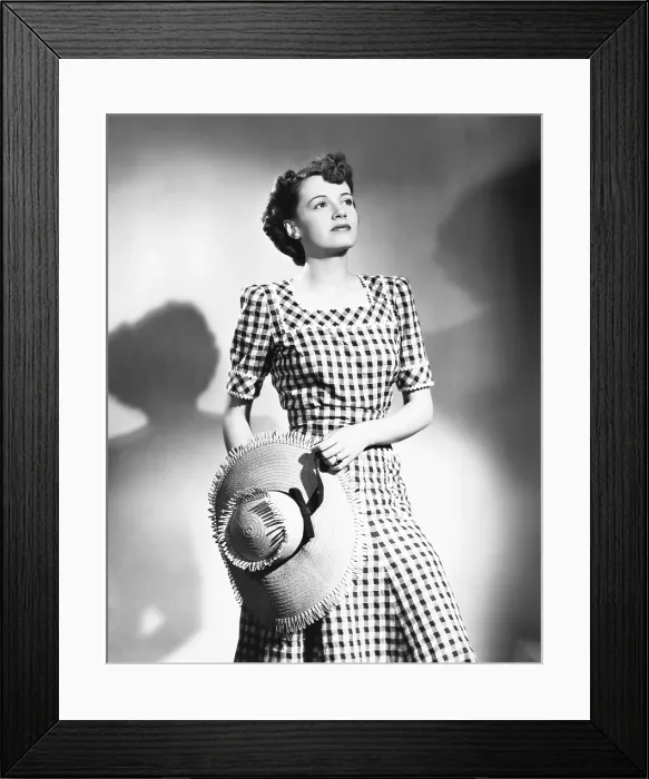 Framed Print : THEY WERE SISTERS, Phyllis Calvert, 1945