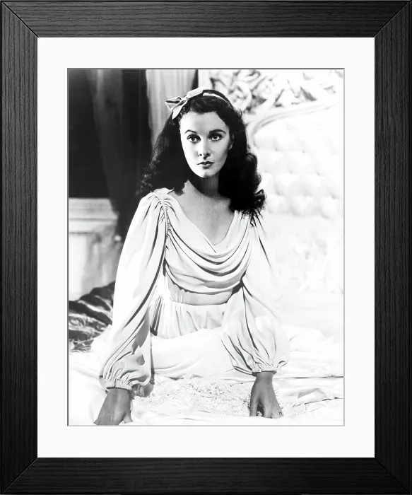 Framed Print : THAT HAMILTON WOMAN, Vivien Leigh, 1941 Framed Print : THAT HAMILTON WOMAN, Vivien Leigh, 1941