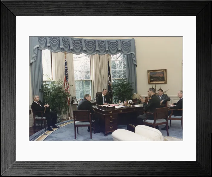 Framed Print : President George Bush meets with keys advisors during the buildup to the First Gulf War. L-R Robert Gates Richard Cheney Pres. Bush Colin Powell John Sununu Brent Scowcroft Framed Print : President George Bush meets with keys advisors during the buildup to the First Gulf War. L-R Robert Gates Richard Cheney Pres. Bush Colin Powell John Sununu Brent Scowcroft