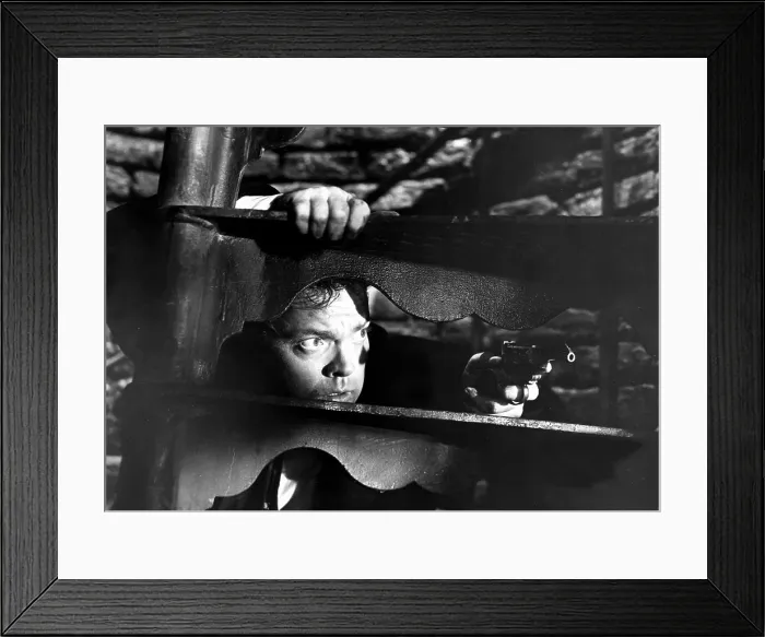 Framed Print : THE THIRD MAN, Orson Welles, 1949 Framed Print : THE THIRD MAN, Orson Welles, 1949