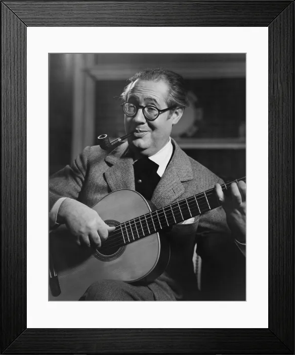 Framed Print : Andres Segovia, Spanish classical guitarist. 1947. Photo by Peggy Duffy. - (BSLOC_2015_1_22) Framed Print : Andres Segovia, Spanish classical guitarist. 1947. Photo by Peggy Duffy. - (BSLOC_2015_1_22)