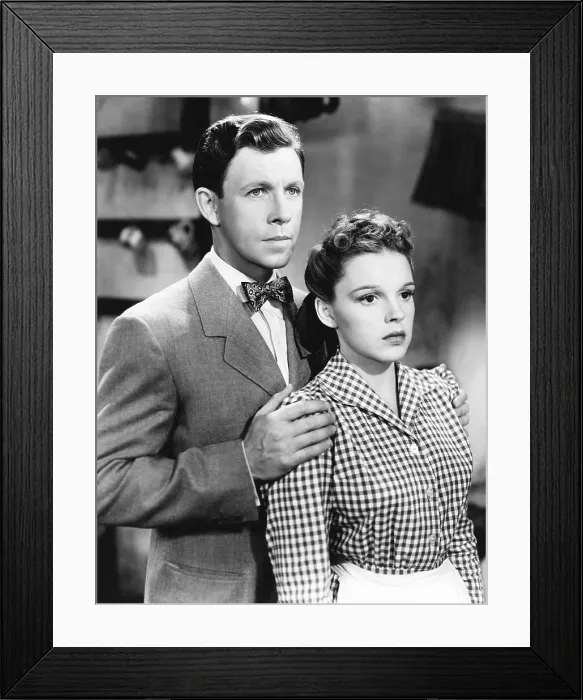 Framed Print : LITTLE NELLIE KELLY, from left: George Murphy, Judy Garland, 1940 Framed Print : LITTLE NELLIE KELLY, from left: George Murphy, Judy Garland, 1940