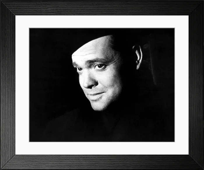 Framed Print : THE THIRD MAN, Orson Welles, 1949 Framed Print : THE THIRD MAN, Orson Welles, 1949