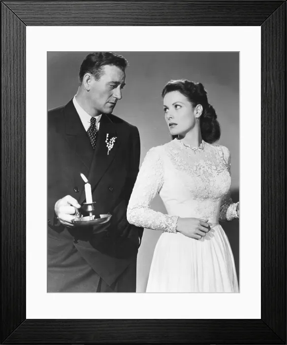 Framed Print : THE QUIET MAN, John Wayne, Maureen O'Hara, 1952