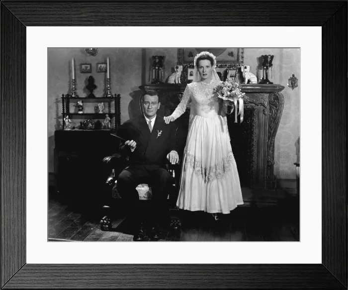 Framed Print : THE QUIET MAN, John Wayne, Maureen O'Hara, 1952