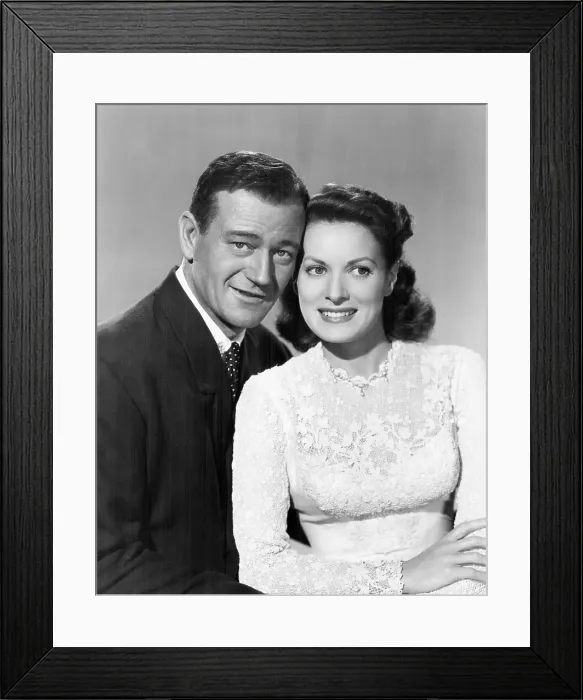 Framed Print : THE QUIET MAN, John Wayne, Maureen O'Hara, 1952