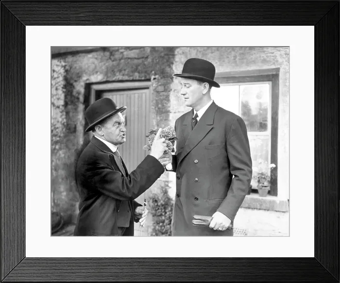 Framed Print : THE QUIET MAN, Barry Fitzgerald, John Wayne, 1952