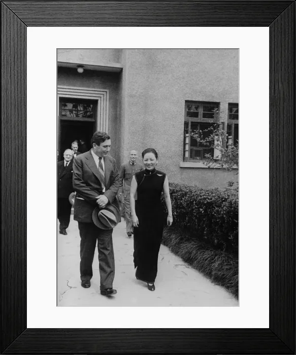 Framed Print : Wendell Wilkie and Madame Chiang Kai-shek in Chungking, China in Oct. 1942