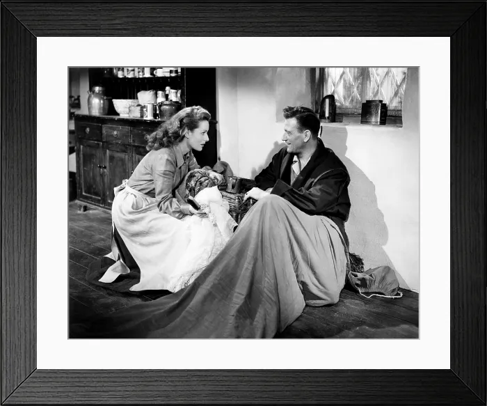 Framed Print : THE QUIET MAN, from left, Maureen O'Hara, John Wayne, 1952 Framed Print : THE QUIET MAN, from left, Maureen O'Hara, John Wayne, 1952