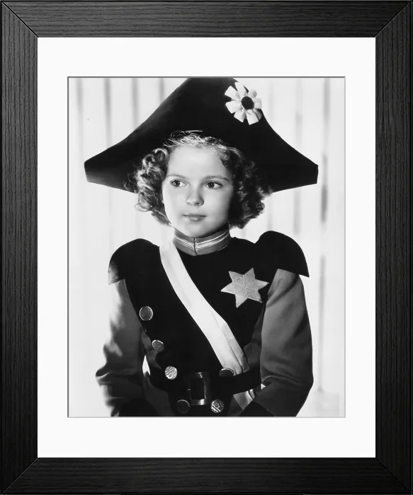 Framed Print : REBECCA OF SUNNYBROOK FARM, Shirley Temple, 1938, 20th Century-Fox Film Corporation, TM & Copyright / courtesy Everett Collection