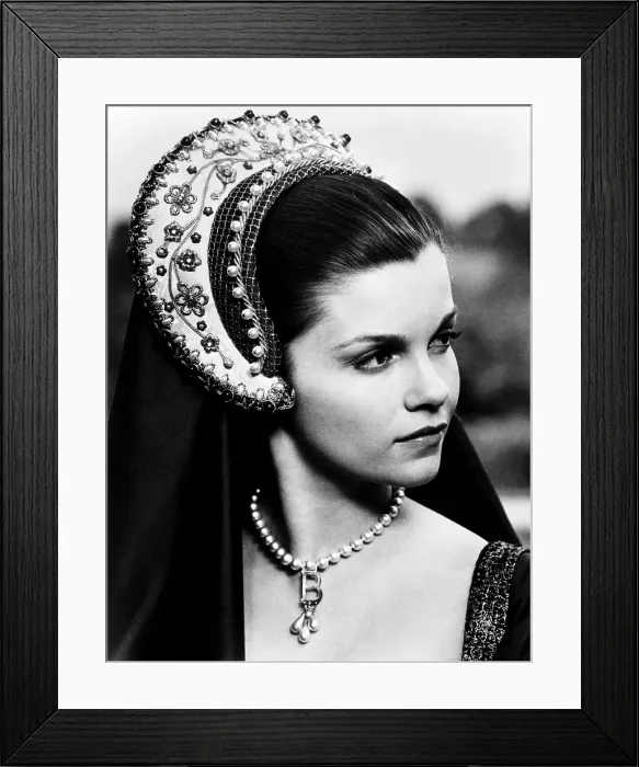 Framed Print : ANNE OF THE THOUSAND DAYS, Genevieve Bujold, 1969 Framed Print : ANNE OF THE THOUSAND DAYS, Genevieve Bujold, 1969