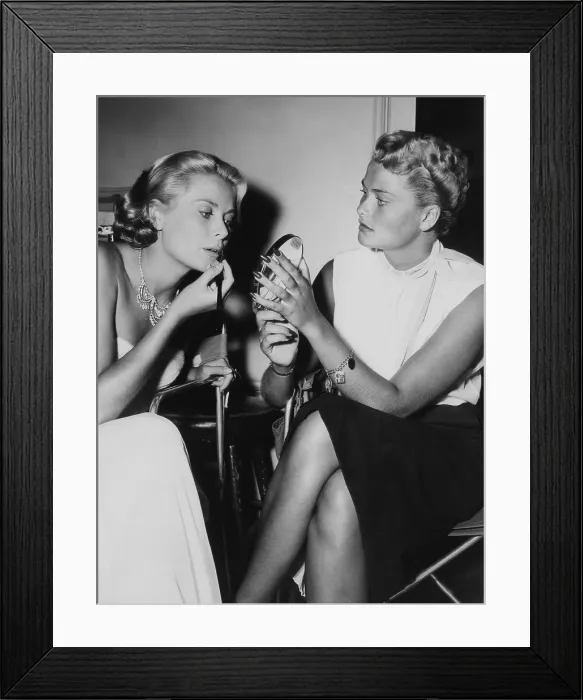 Framed Print : Grace Kelly and her sister, Lizanne on set of TO CATCH A THIEF'. ca. 1955. Courtesy: CSU Archives / Everett Collection