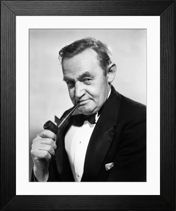 Framed Print : AND THEN THERE WERE NONE, Barry Fitzgerald, 1945, 20th Century Fox, TM & Copyright / Courtesy: Everett Collection
