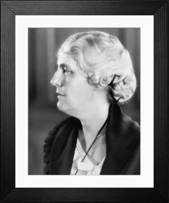 Framed Print : Lou Henry Hoover, First Lady of the U.S. from 1929-1933. She met future husband when both were students majoring in geology at Stanford University in 1894. (BSLOC_2015_16_54)