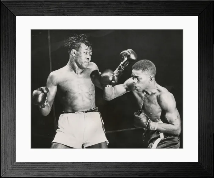 Framed Print : Ike Williams (right) vs. Kid Gavilan in Madison Square Garden. Gavilan won the fight. Jan 29, 1949. - (BSLOC_2014_17_156)