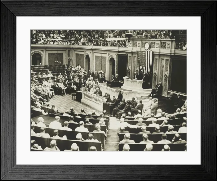 Framed Print : Warren Harding speaking in the House of Representatives, ca. 1920-21. Behind him, on the Speaker's rostrum are VP Thomas Marshall and House Speaker Frederick Gillett Framed Print : Warren Harding speaking in the House of Representatives, ca. 1920-21. Behind him, on the Speaker's rostrum are VP Thomas Marshall and House Speaker Frederick Gillett