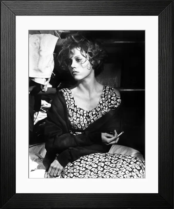 Framed Print : THEY SHOOT HORSES DON'T THEY?, Jane Fonda, 1969