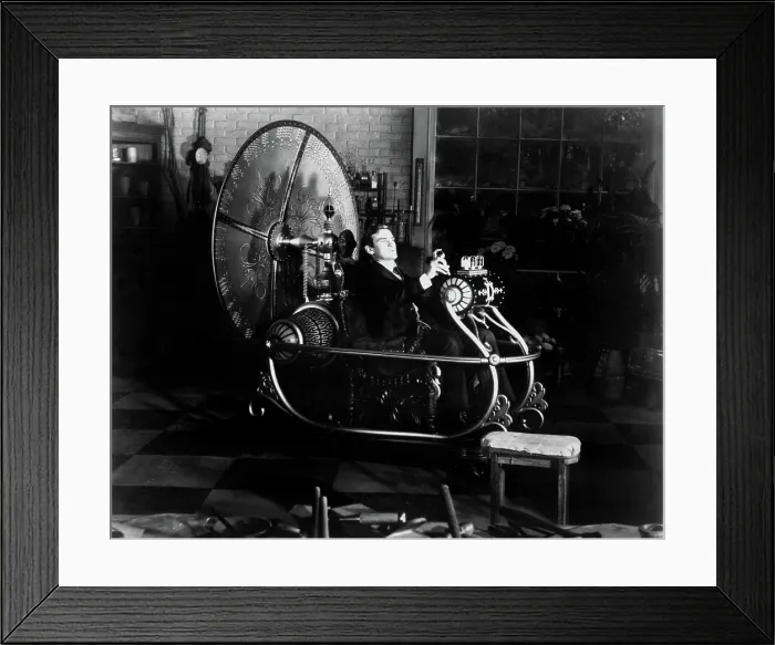 Framed Print : THE TIME MACHINE, Rod Taylor, 1960 Framed Print : THE TIME MACHINE, Rod Taylor, 1960