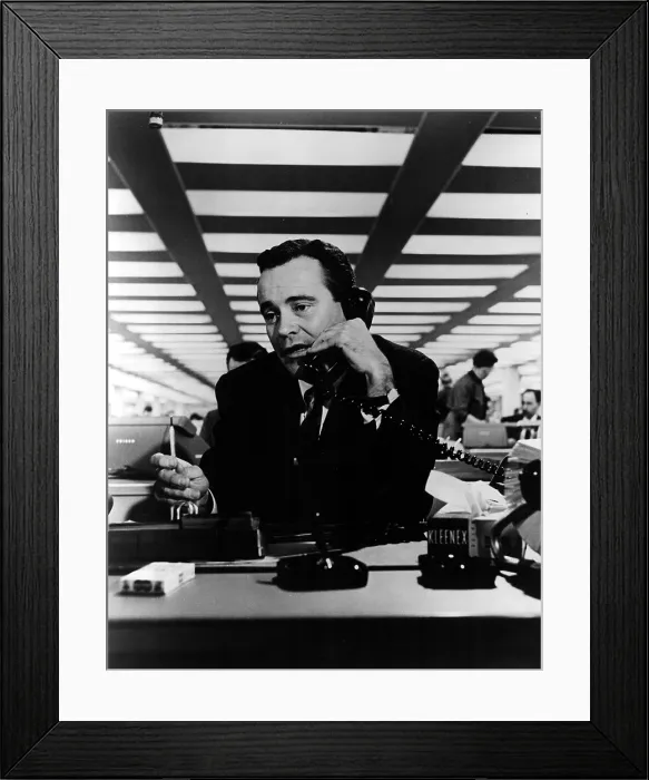 Framed Print : THE APARTMENT, Jack Lemmon, 1960
