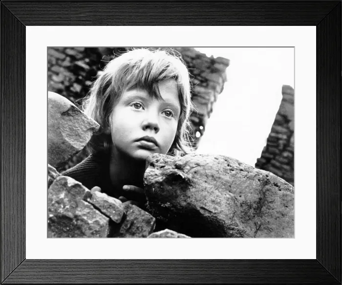 Framed Print : TIGER BAY, (aka MYSTERY AT TIGER BAY), Hayley Mills, 1959