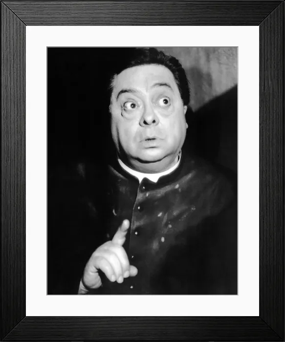 Framed Print : THE ANGEL WORE RED, Aldo Fabrizi, 1960 Framed Print : THE ANGEL WORE RED, Aldo Fabrizi, 1960