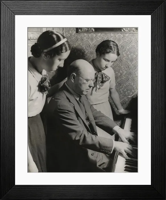 Framed Print : The cello player Pablo Casals was also a composer. In his Catalan home, with two nieces, he played his latest composition on a piano. Ca. 1930-38. - (BSLOC_2014_17_199)