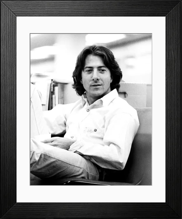 Framed Print : ALL THE PRESIDENT'S MEN, Dustin Hoffman, 1976. Warner Bros. / courtesy Everett Collection