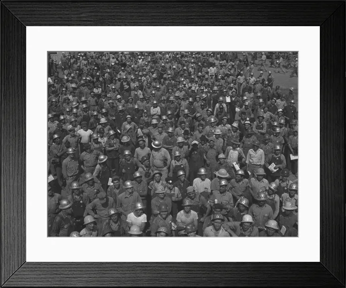 Framed Print : Construction workers of the 7 AM to 3 PM. shift at Fort Loudon Dam, Tennessee