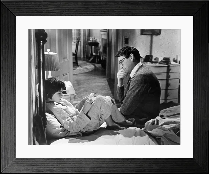 Framed Print : TO KILL A MOCKINGBIRD, Mary Badham, Gregory Peck, 1962 Framed Print : TO KILL A MOCKINGBIRD, Mary Badham, Gregory Peck, 1962