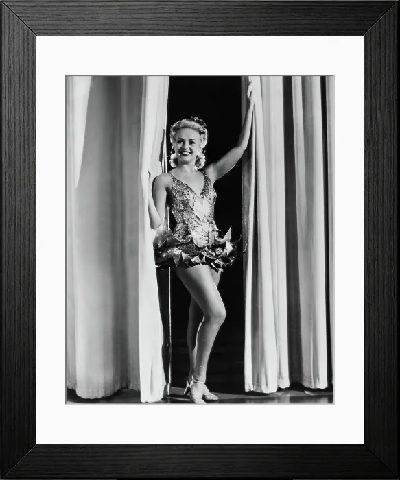 Framed Print : TIN PAN ALLEY, Betty Grable, 1940, TM & Copyright 20th Century Fox Film Corp. / courtesy Everett Collection