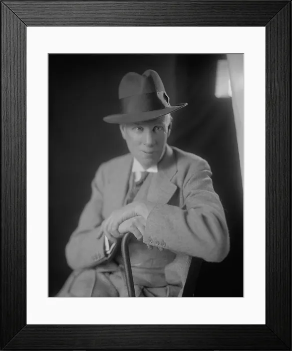 Framed Print : Sinclair Lewis, American Nobel Prize winning author. His novels, Arrowsmith, Elmer Gantry, Dodsworth were made into Hollywood films