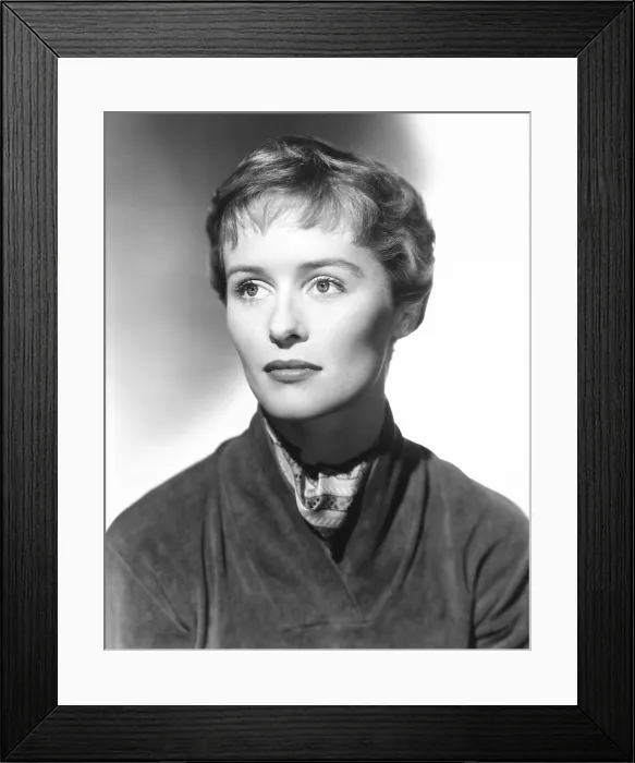Framed Print : A TOWN LIKE ALICE, Virginia McKenna, 1956