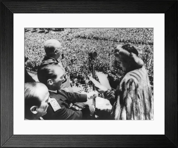 Framed Print : Evita Peron speaking to the crowd from the balcony of the Royal Palace. Madrid, June 1947. At upper left is Spanish Fascist Dictator, Francisco Franco. - (BSLOC_2014_17_62)