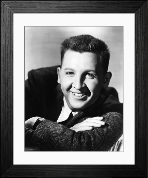 Framed Print : TOO MANY GIRLS, Eddie Bracken, 1940
