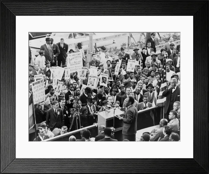 Framed Print : Ghana's President, Kwame Nkrumah, speaks in front of the Hotel Theresa, in Harlem