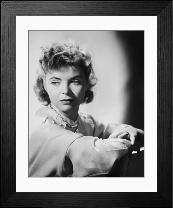 Framed Print : TILL THE END OF TIME, Dorothy McGuire, 1946