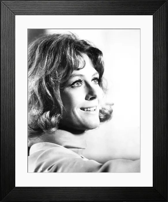 Framed Print : A QUIET PLACE IN THE COUNTRY, (aka UN TRANQUILLO POSTO DI CAMPAGNA), Vanessa Redgrave, 1968 Framed Print : A QUIET PLACE IN THE COUNTRY, (aka UN TRANQUILLO POSTO DI CAMPAGNA), Vanessa Redgrave, 1968