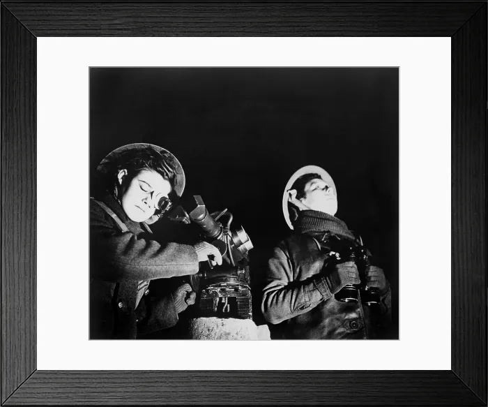 Framed Print : British women of the Auxiliary Territorial Service in Scotland. They are spotters at a gun site in Scotland, searching the night sky for hostile aircraft during World War 2. Ca Framed Print : British women of the Auxiliary Territorial Service in Scotland. They are spotters at a gun site in Scotland, searching the night sky for hostile aircraft during World War 2. Ca