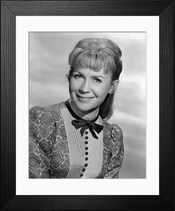 Framed Print : THE RARE BREED, Juliet Mills, 1966