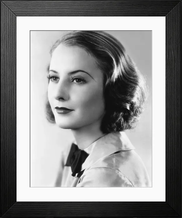 Framed Print : RED SALUTE, Barbara Stanwyck, 1935