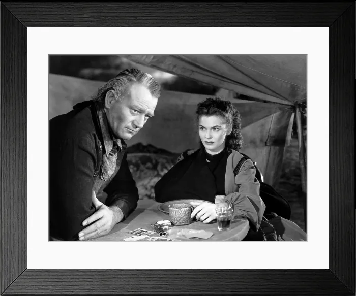 Framed Print : RED RIVER, from left, John Wayne, Joanne Dru, 1948