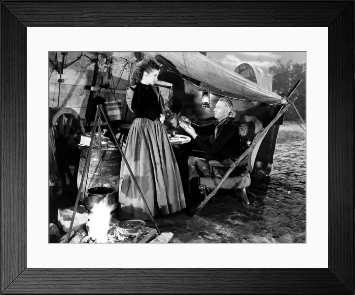 Framed Print : RED RIVER, from left, Joanne Dru, John Wayne, 1948 Framed Print : RED RIVER, from left, Joanne Dru, John Wayne, 1948