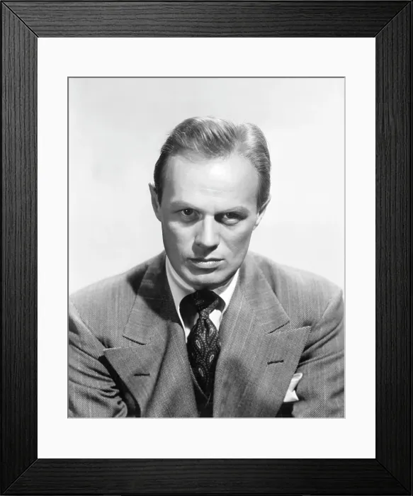 Framed Print : THE STREET WITH NO NAME, Richard Widmark, 1948, TM & Copyright (c) 20th Century Fox Film Corp. / courtesy Everett Collection Framed Print : THE STREET WITH NO NAME, Richard Widmark, 1948, TM & Copyright (c) 20th Century Fox Film Corp. / courtesy Everett Collection